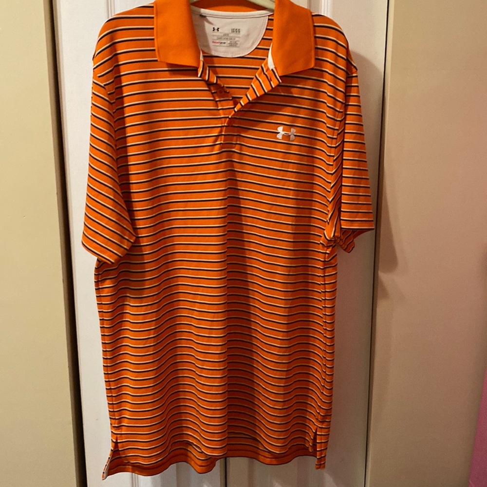Under armor men’s polo Dash loose fit – size large, excellent condition